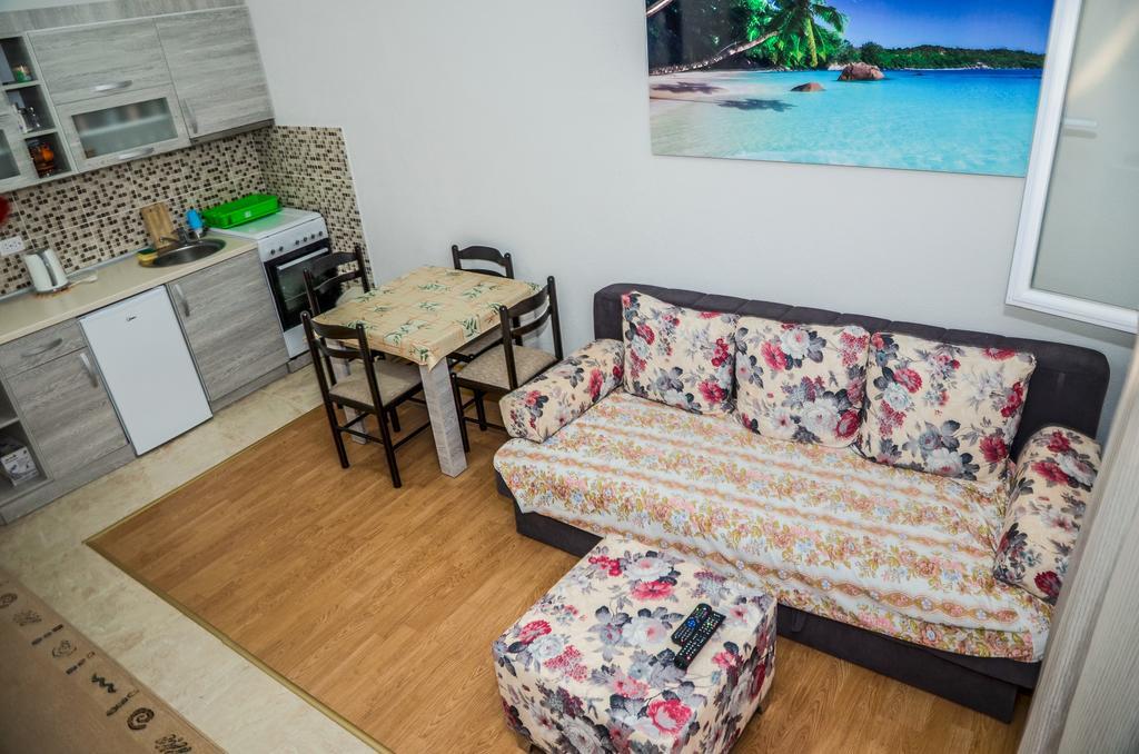 Apartments Paradise 울친 외부 사진