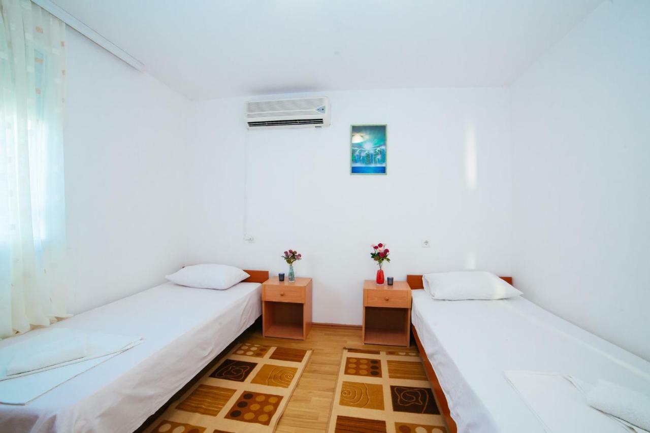 Apartments Paradise 울친 외부 사진