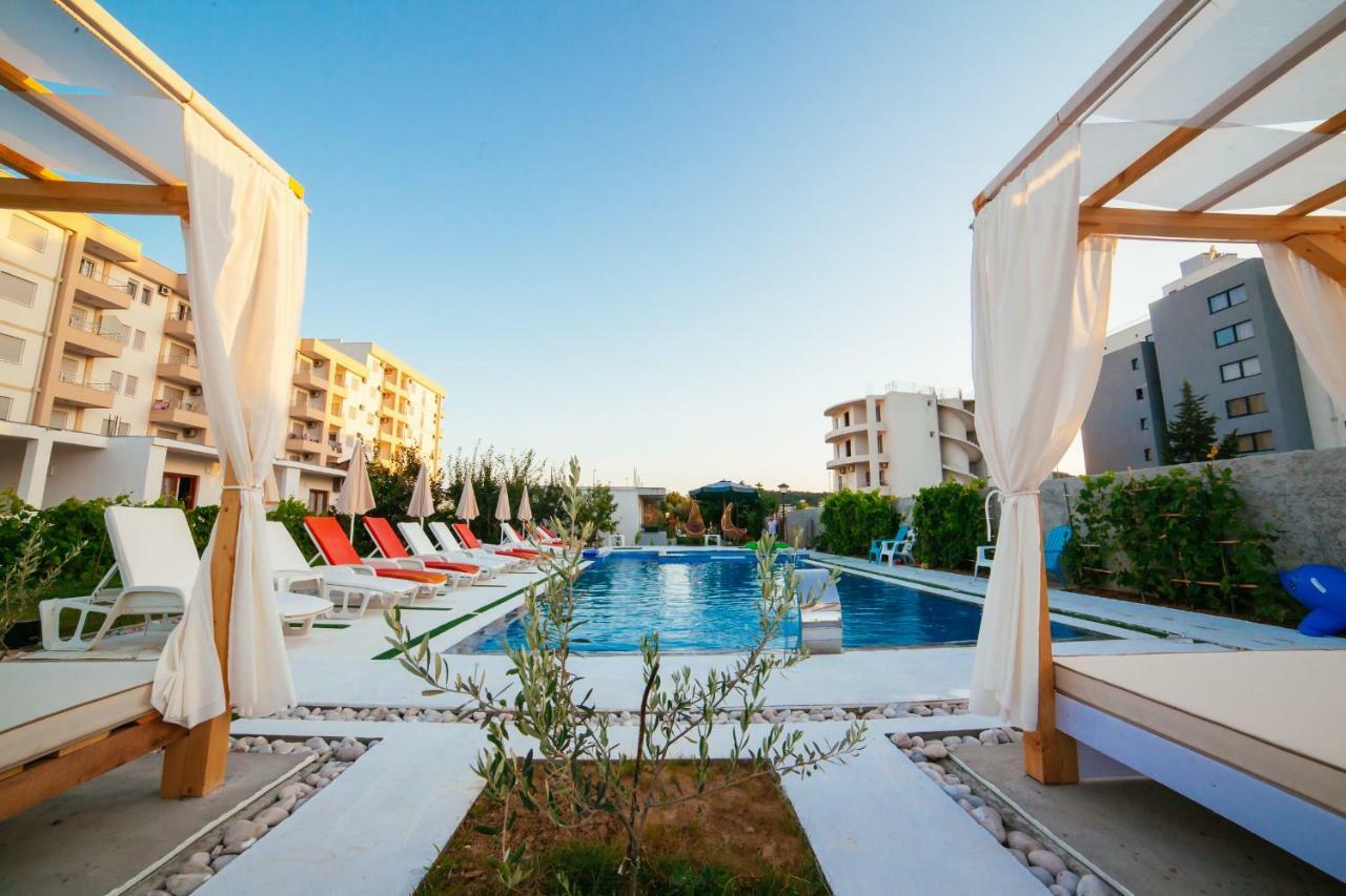Apartments Paradise 울친 외부 사진